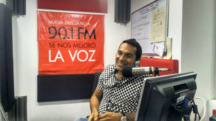 Checo Acosta, 30 años poniendo a gozar a Colombia