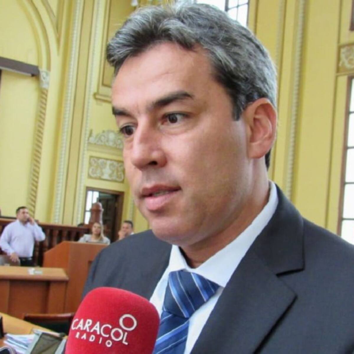 "Destituido director de Aerocivil por caso Aerocafé"