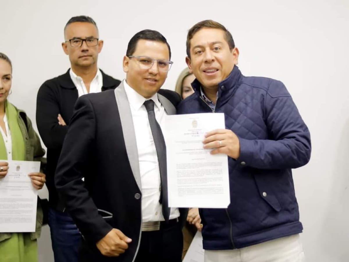 Renuncia gerente del Hospital del Valle de Tenza por conflicto de intereses