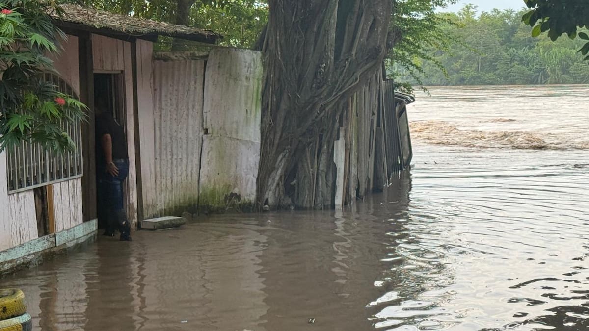 Alerta roja en La Dorada por nivel del río Magdalena: el municipio declaró la calamidad pública