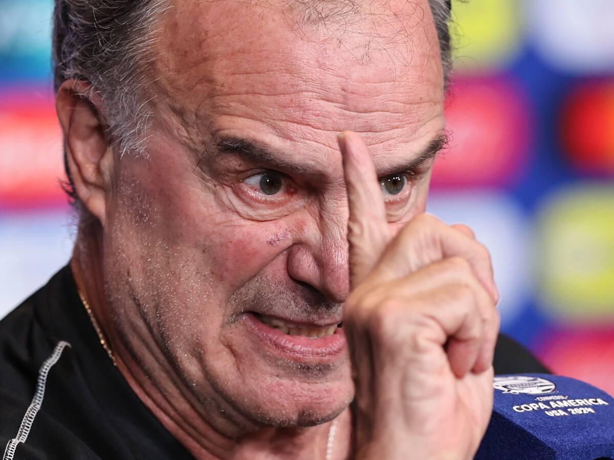 Bielsa estalla contra la Conmebol: Los jugadores reaccionaron como cualquier ser humano