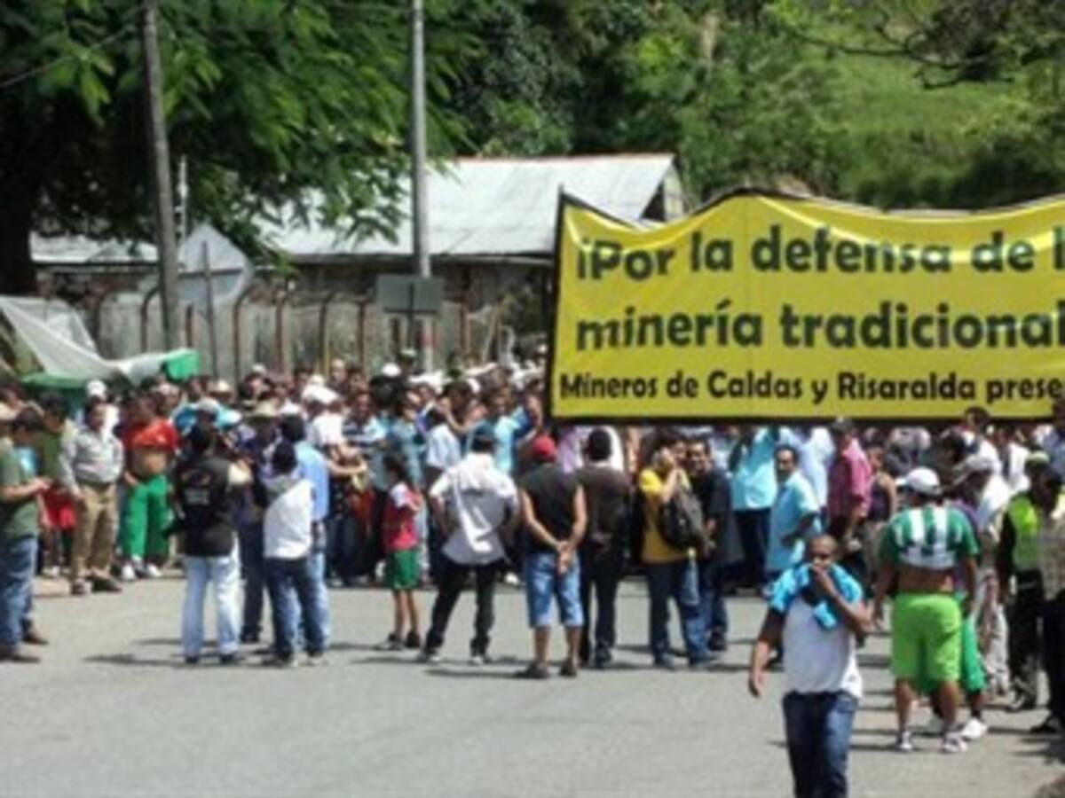 A más tardar el miércoles se levantará el paro minero