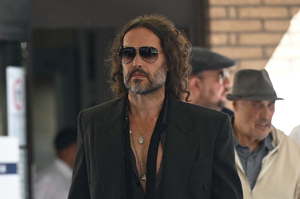 LONDON, UNITED KINGDOM - MAY 30: Actor-comedian Russell Brand arrives Southwark Crown Court for a hearing on charges of rape, indecent assault, and two counts of sexual assault involving four women in London, United Kingdom on May 30, 2025. The alleged offenses occurred between 1999 and 2005 in Bournemouth and Westminster. (Photo by Rasid Necati Aslim/Anadolu via Getty Images)