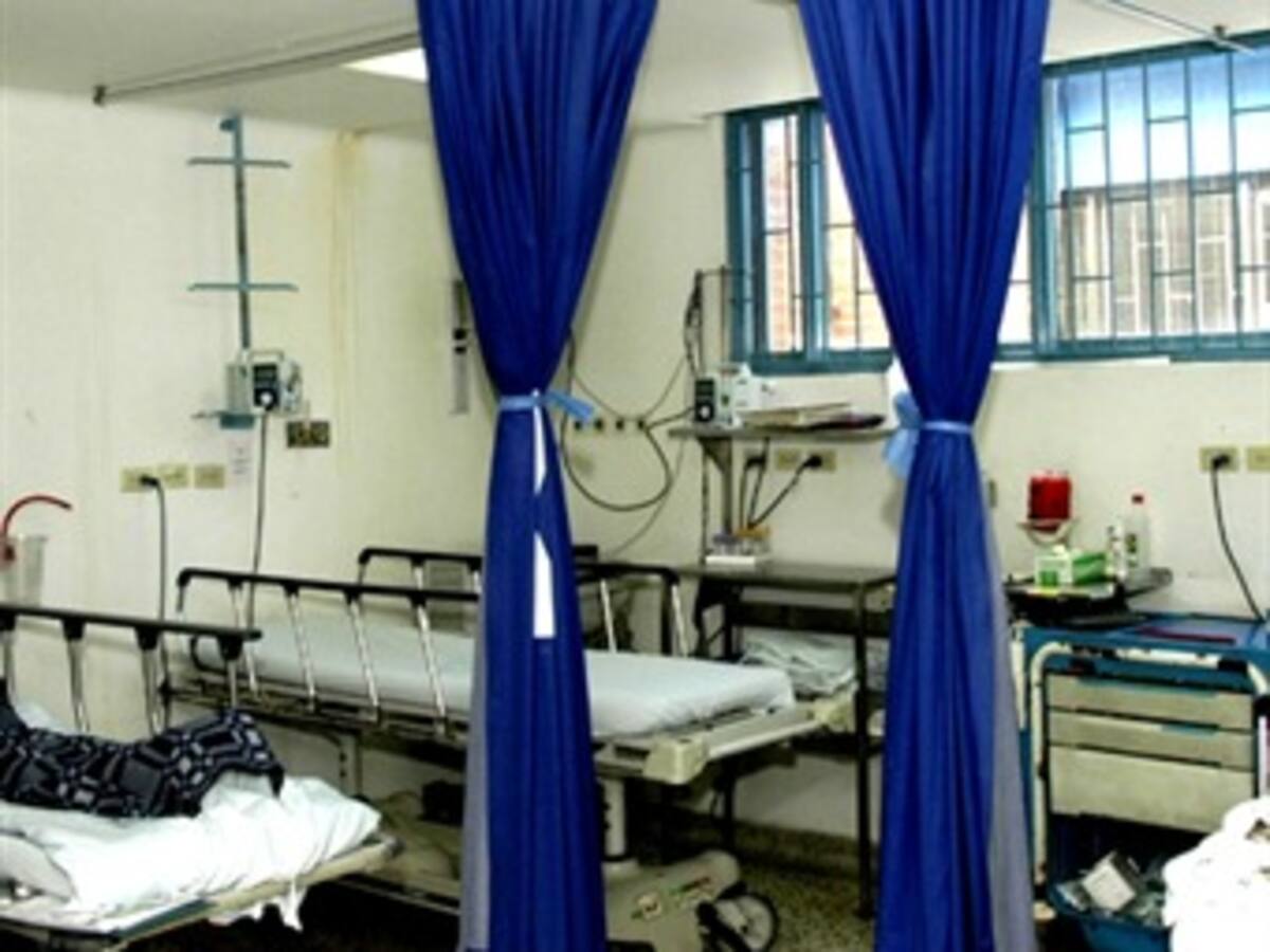 Gobierno busca acabar con el monopolio de Caprecom en materia de salud