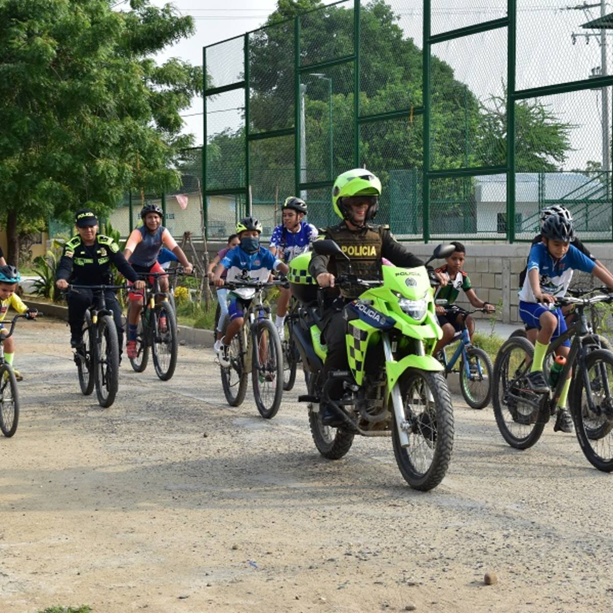 Policía de Bolívar realiza campaña denominada ‘Di Sí al deporte, No a las drogas’
