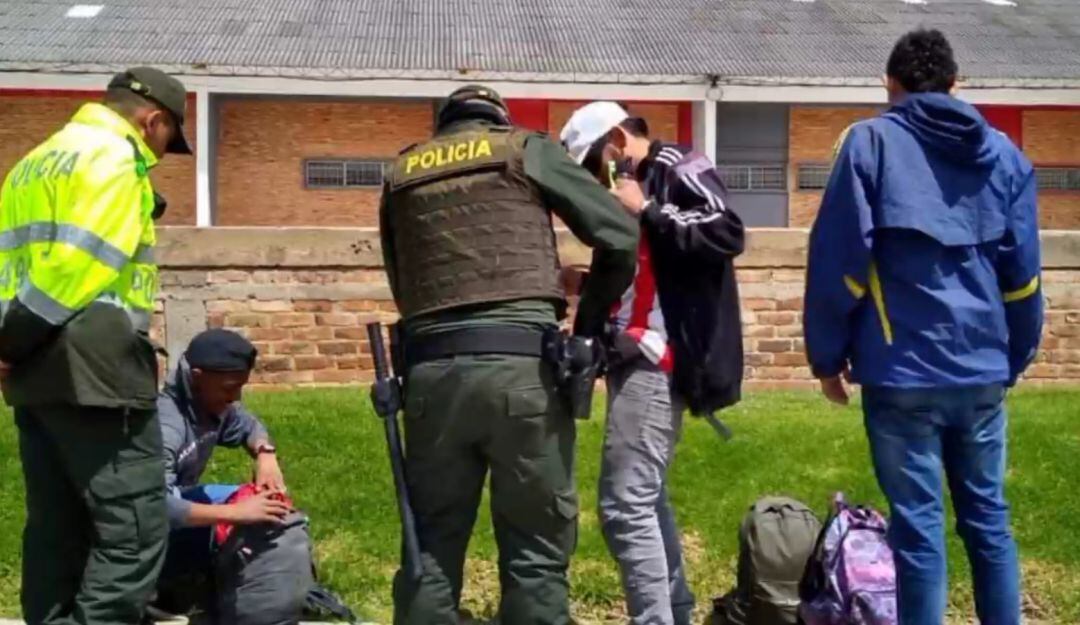 Se mantiene ley seca hasta las 6 a.m. del 16 de agosto