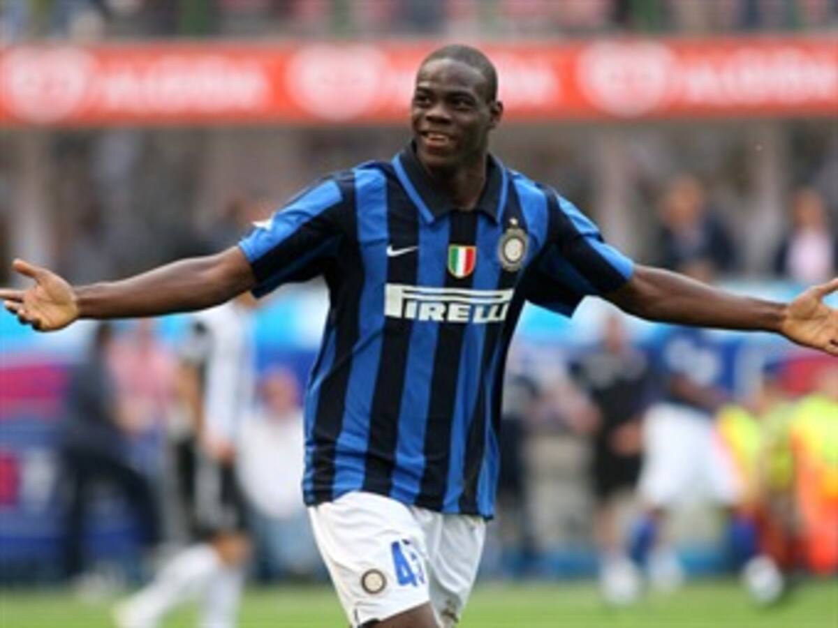 Moratti: 'No se nada sobre la supuesta marcha de Balotelli al Man. City'
