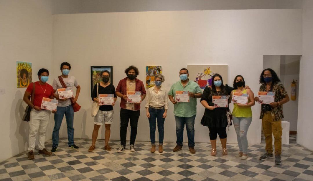 El sentimiento de 210 años de Independencia quedó plasmado en 15 obras de artistas cartageneros