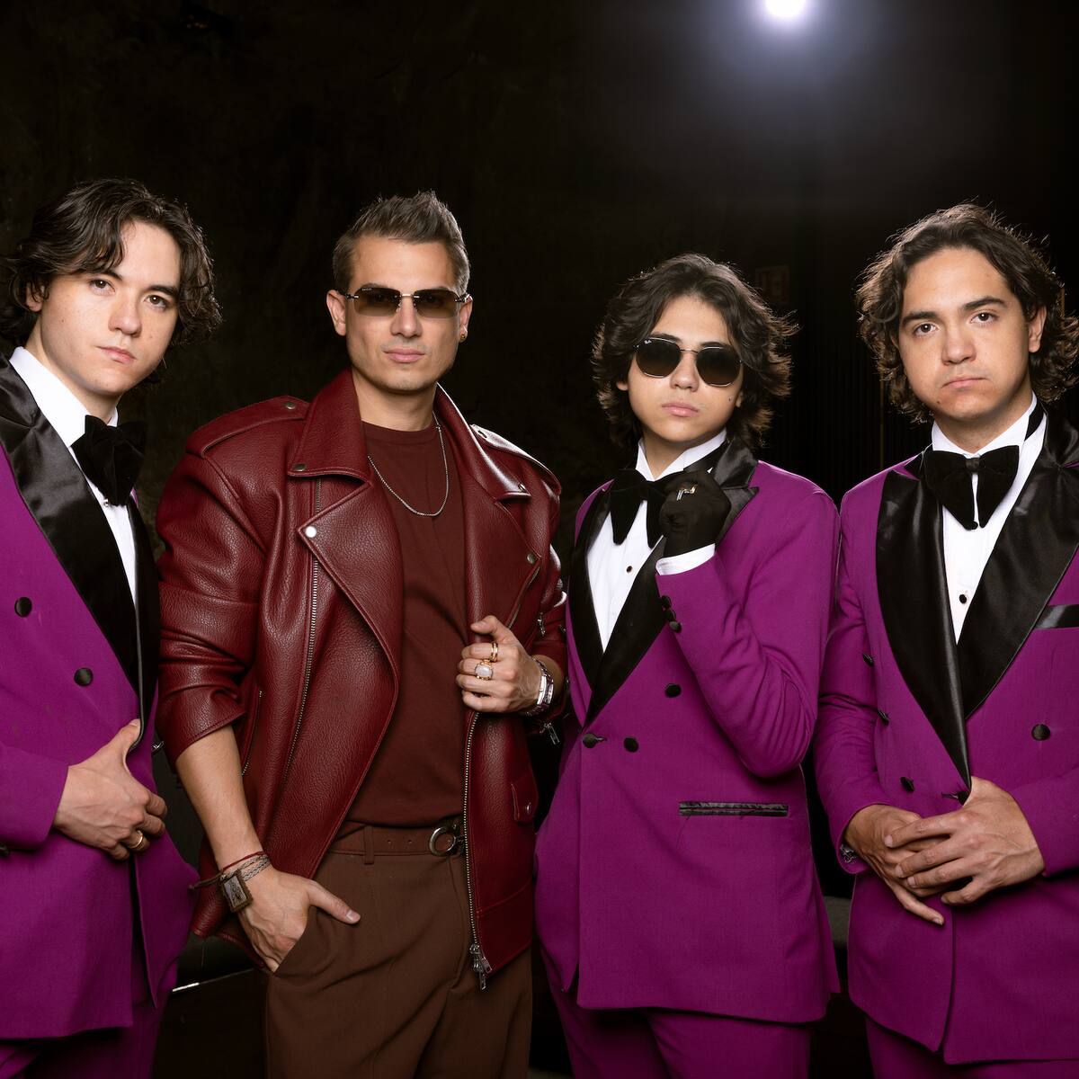 Pipe Bueno y Cumbia Pedregal lanzan: “Dime Qué Me Hiciste”