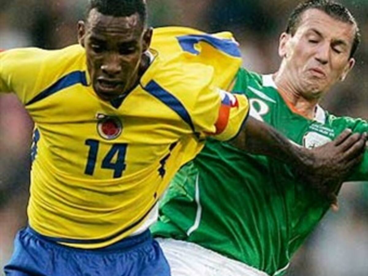 Amaranto Perea fuera de selección Colombia por lesión
