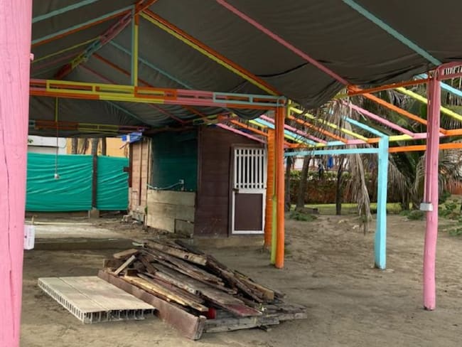 Denuncian presunta construcción ilegal en zona de bajamar en Cartagena