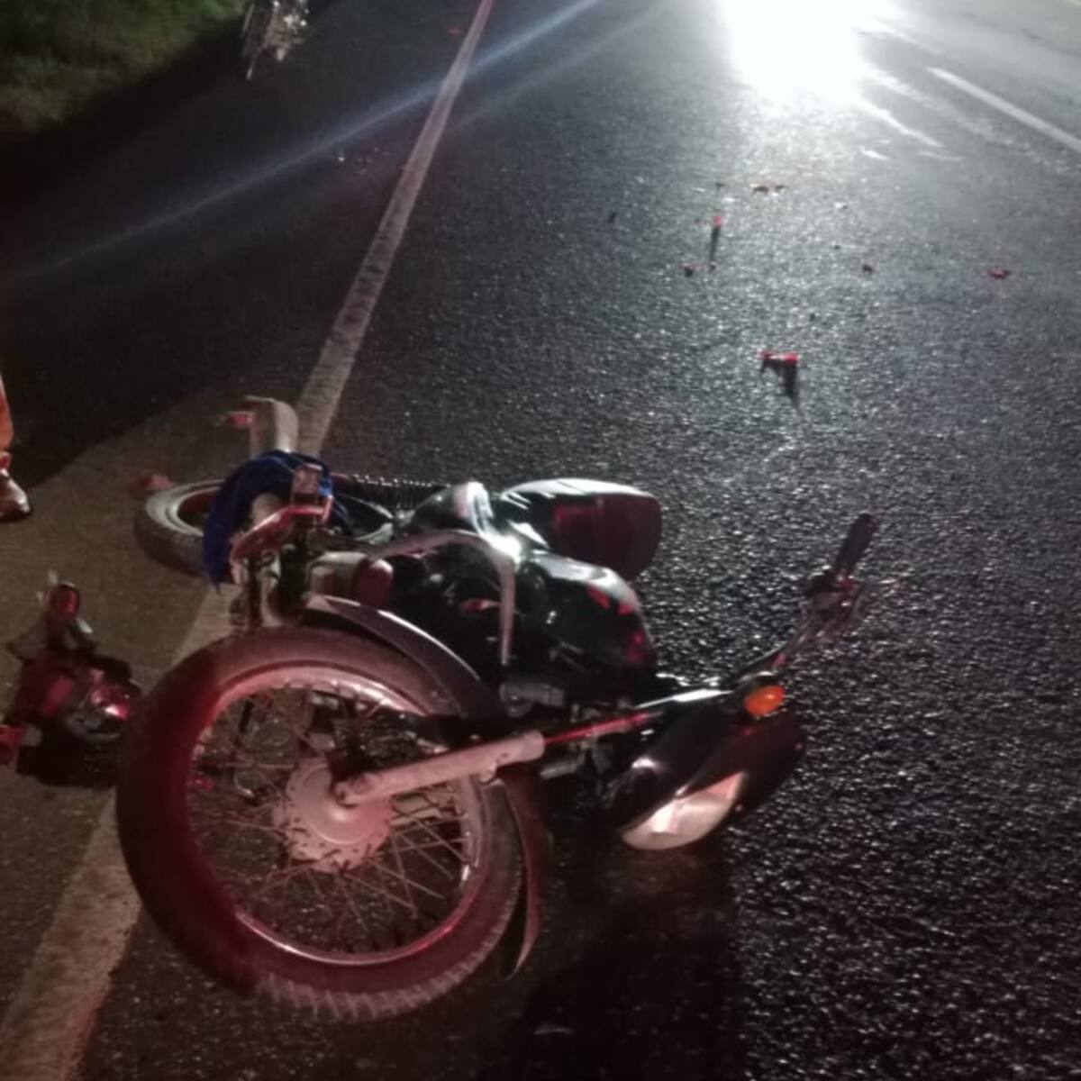 Dos motos chocaron en la variante Mamonal- Gambote: una persona murió