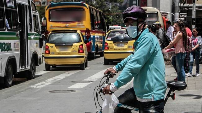Existen 250 denuncias en Pereira por buses “chimenea”. Foto: Getty Images