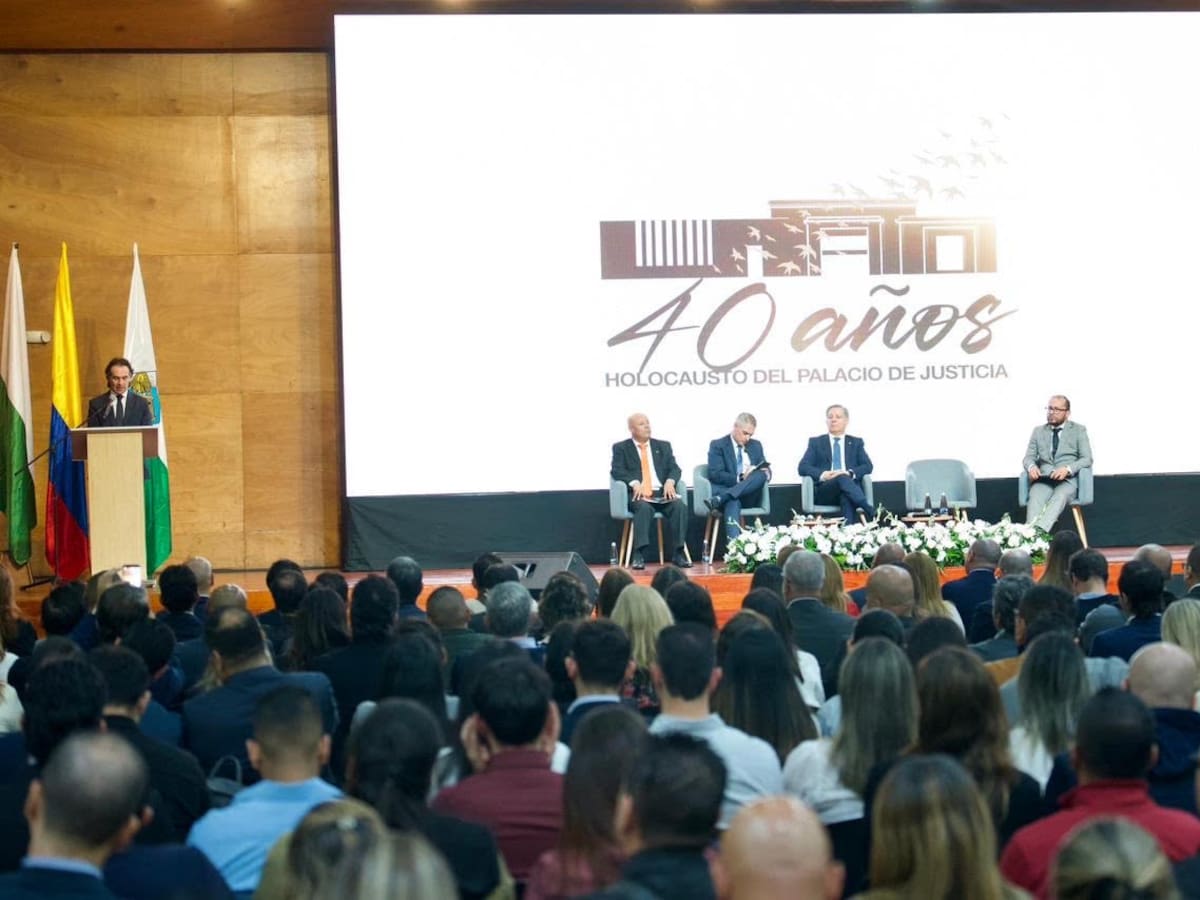 Corte Suprema conmemoró en Medellín los 40 años del Holocausto del Palacio de Justicia