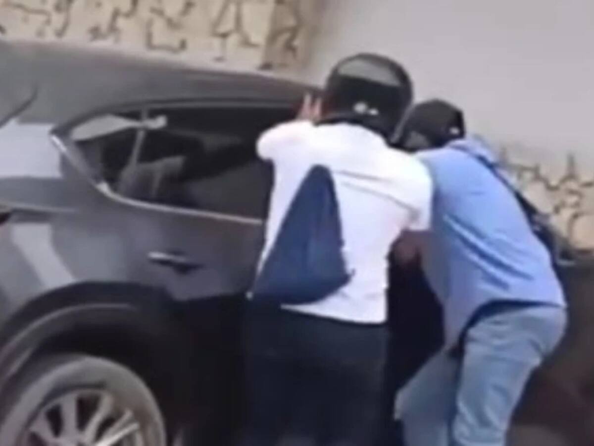 Delincuentes robaron bolso a conductor de vehículo en el barrio El Cabrero