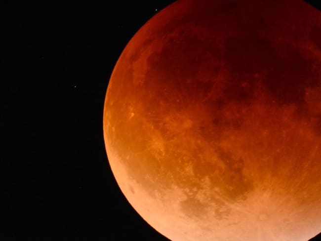 ¡Prepárese para el primer eclipse lunar del año!