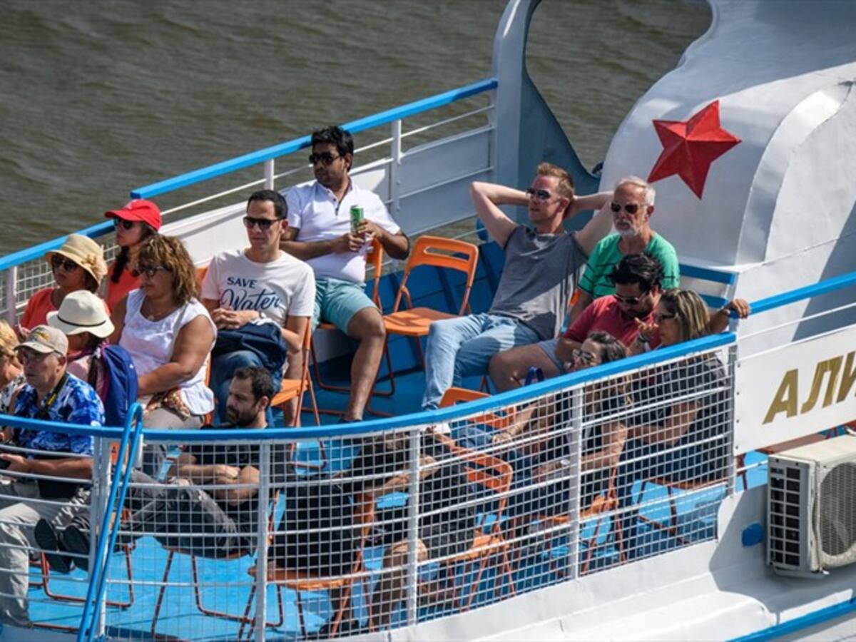 El placer de atravesar la ciudad de Moscú por el Río Moscova