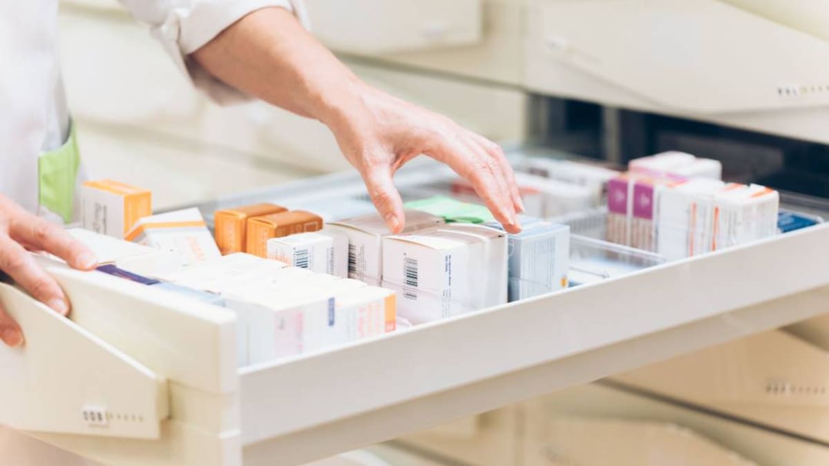 ¿Qué dice el sector farmacéutico del nuevo director del Invima, Germán Velásquez?