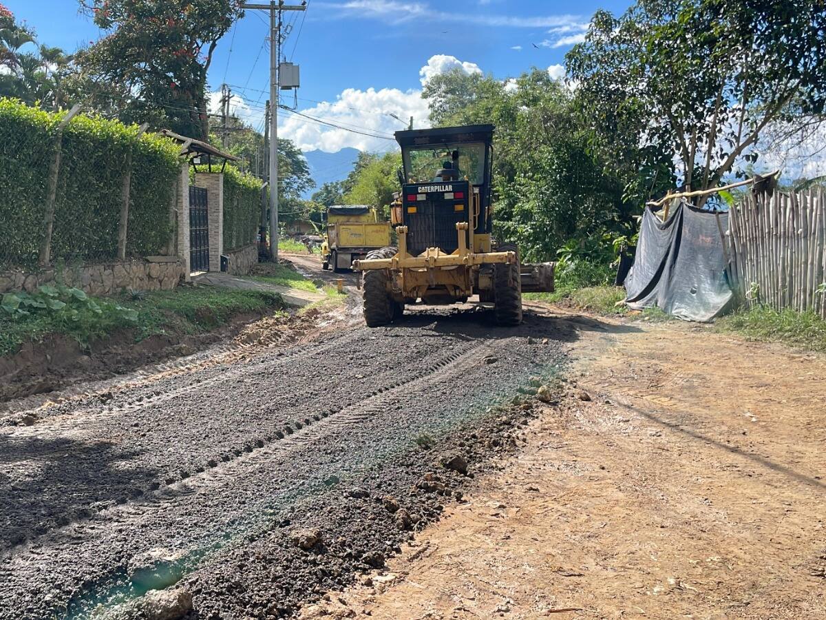 Más de mil toneladas de escombros se reutilizarán para el mantenimiento de vías en Cundinamarca