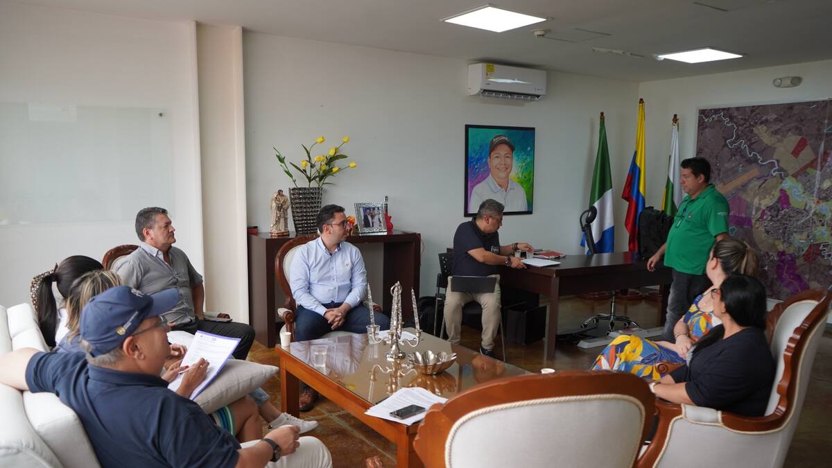 Con lupa revisan funcionamiento, preparación y entrega del programa PAE en Pitalito