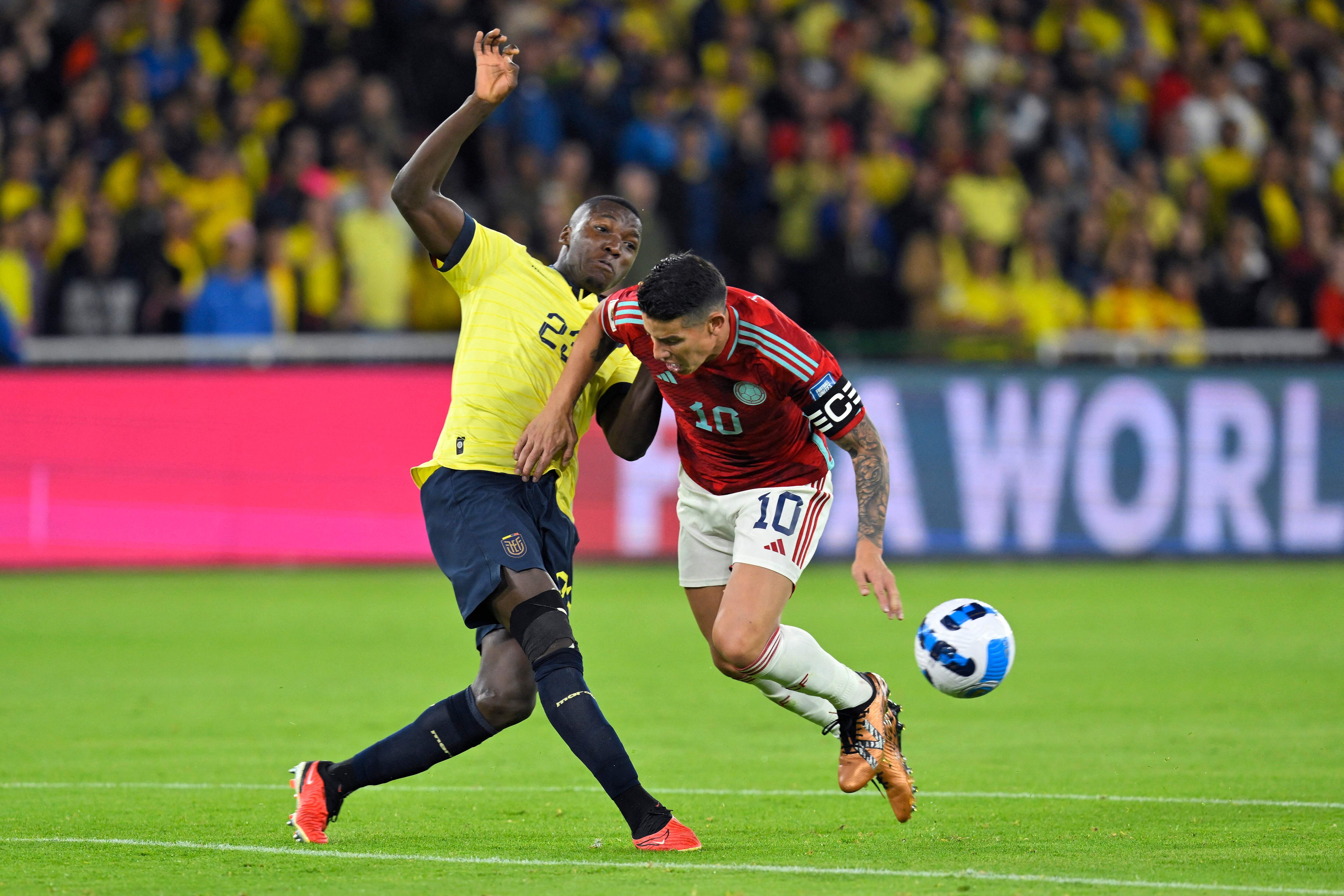 La Selección Colombia se mide con Ecuador en Eliminatorias. (Photo by Rodrigo BUENDIA / AFP) (Photo by RODRIGO BUENDIA/AFP via Getty Images)