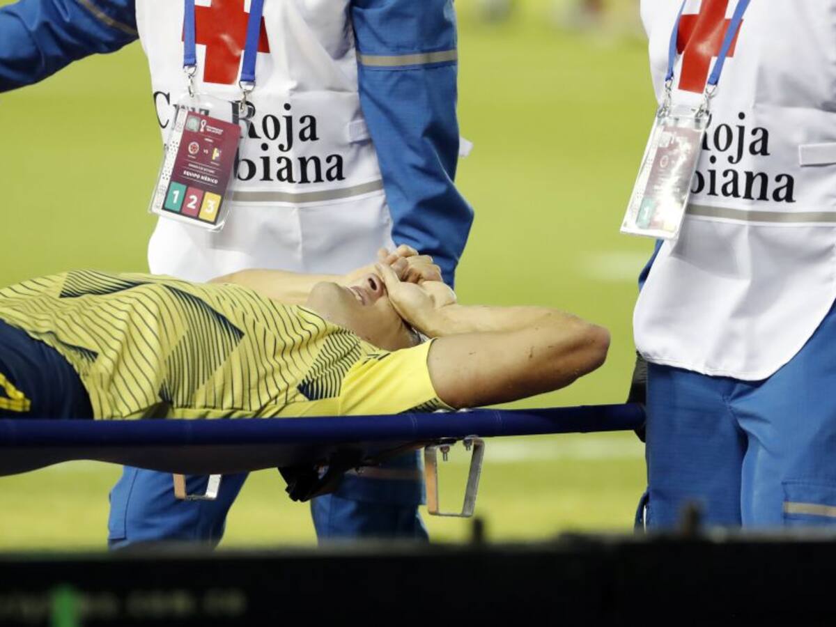 Santiago Arias: "Me duele el corazón más que mi pie"