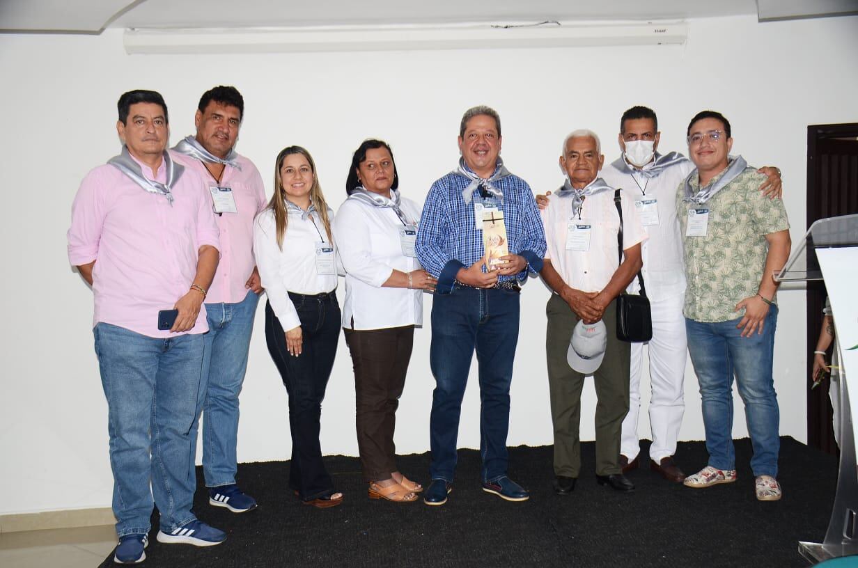 La estrategia contempla conseguir nichos de mercado especializados, donde se pueda comercializar esta nueva marca de café a precios diferenciados, y que esa diferencia de precio sea trasladada a los beneficiarios del proyecto, mejorando sus ingresos y la calidad de vida de sus familias.