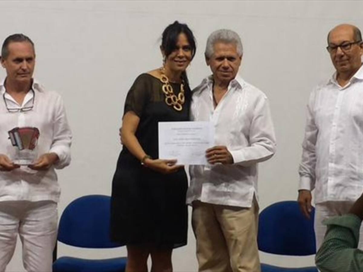 Rinden homenaje al compositor e investigador vallenato Julio Oñate Martínez