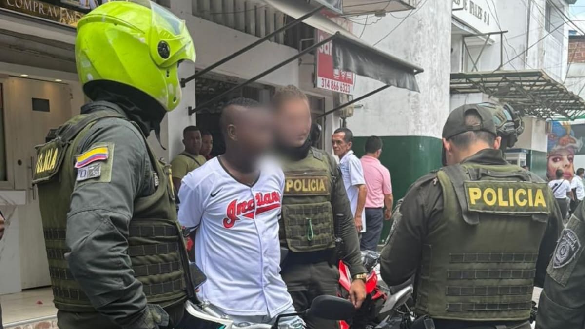 Deportan a Ecuador a cabecilla señalado de estafas y requerido por Circular Azul
