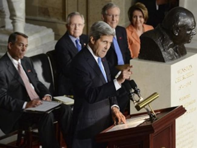 Kerry reconoce que espionaje estadounidense ha ido &quot;demasiado lejos&quot;
