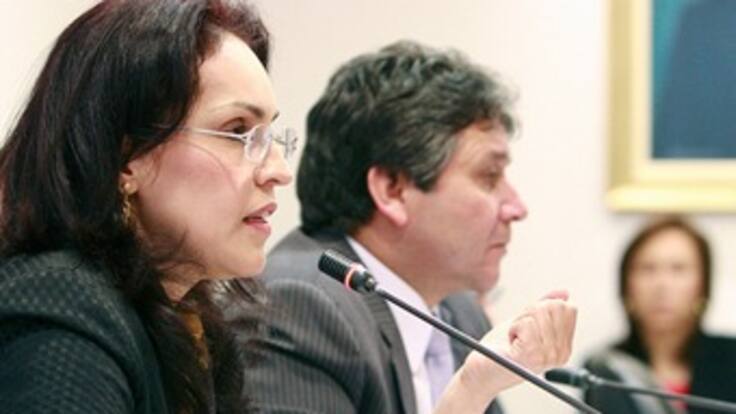 Radican denuncia contra la fiscal Viviane Morales por su relación con Carlos Alonso Lucio