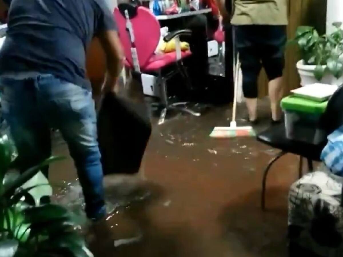Lluvias causaron inundaciones y caos en la movilidad de Bogotá