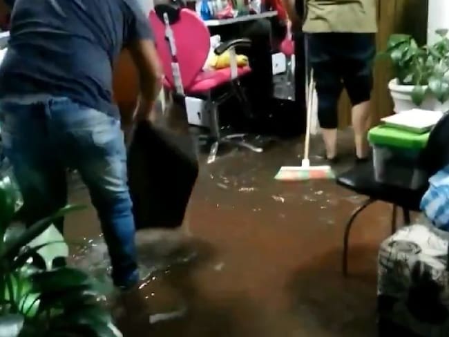 Lluvias causaron inundaciones y caos en la movilidad de Bogotá