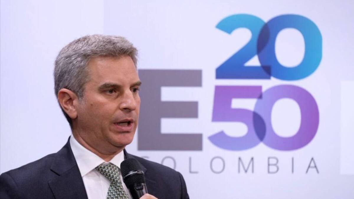 Sin mensaje de urgencia, gobierno radicó el acuerdo de Escazú
