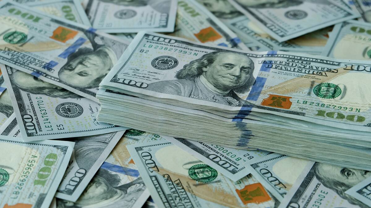 Así cerró el precio del dólar en Colombia HOY, 22 de abril, ¿siguió subiendo?