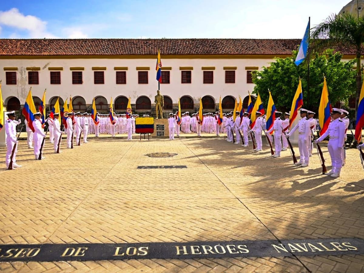 Armada de Colombia conmemoró la noche de San Juan