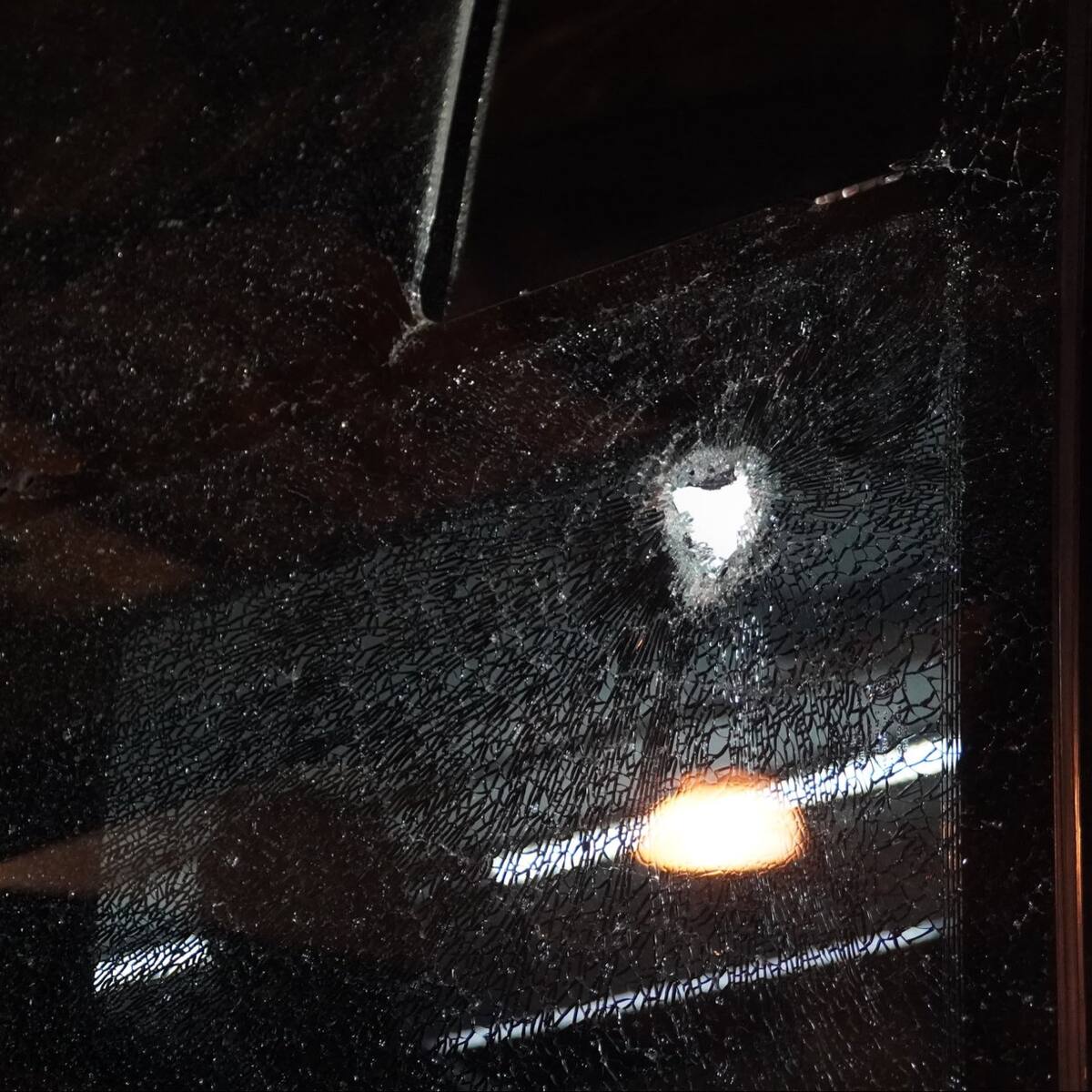 Junior denuncia que su bus fue atacado por barras de Nacional, a su llegada al estadio de Ditaires