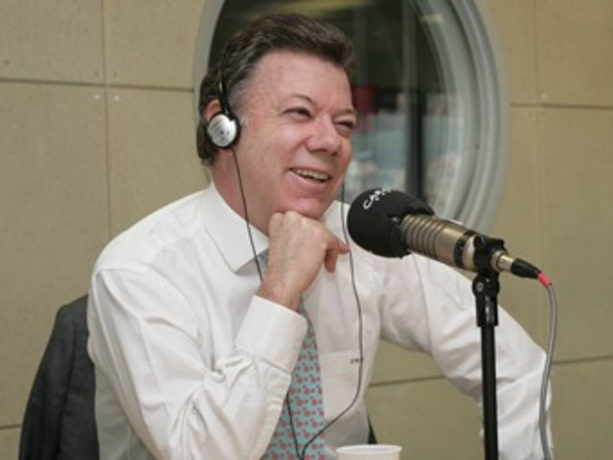 Mancuso se está sacando un clavo porque lo mandamos a una cárcel de EE.UU: Santos