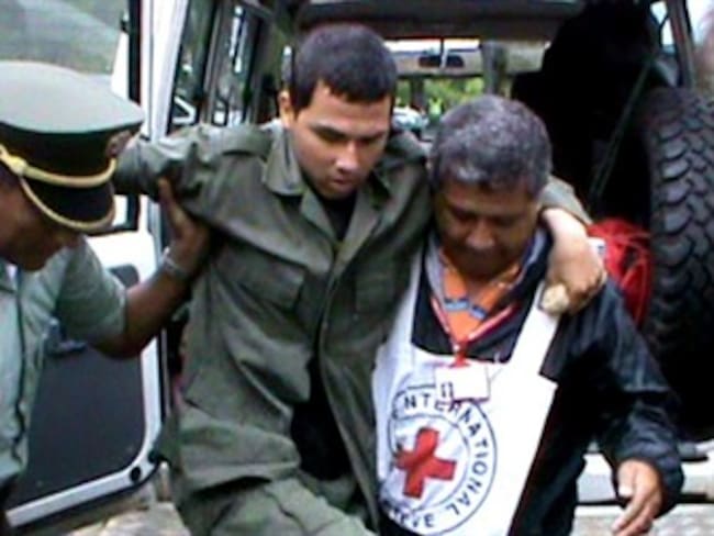 CICR confirma liberación de auxiliar de la Policía secuestrado por las Farc en Cauca