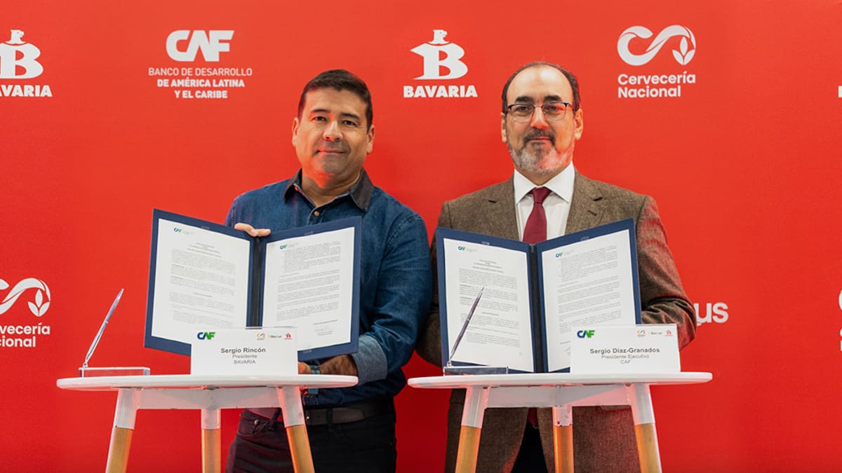 Bavaria firma alianza con la CAF para impulsar la inclusión financiera y digitalización de pequeños