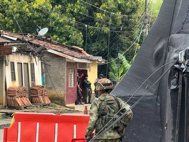Con ráfagas de fusil, atacan la subestación de Policía en Potrerito, Jamundí