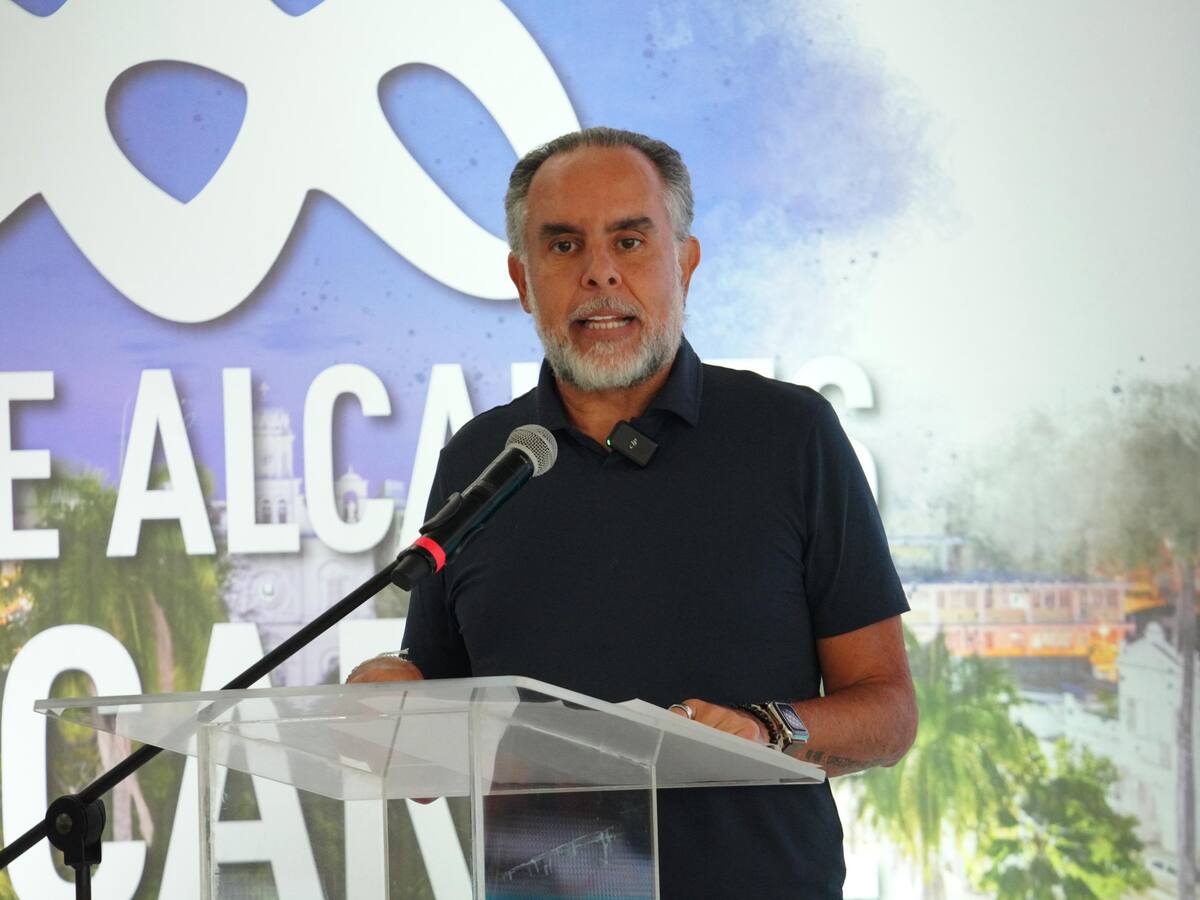 Desde Montería, el ministro del Interior, Armando Benedetti, arremete contra Ángela María Buitrago