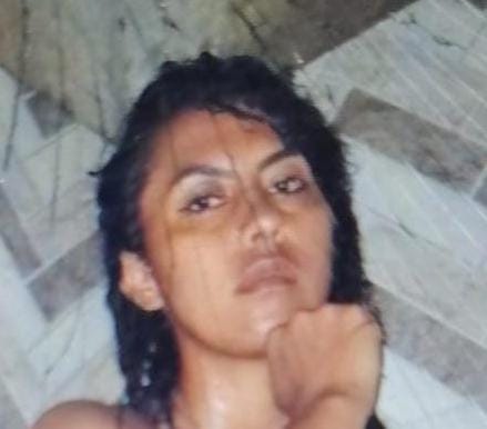 Diana Milena Agudelo Salazar: alias Dennis Suarez o Morocha.