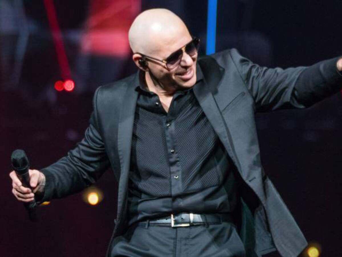 Pitbull publica una fotografía de su juventud