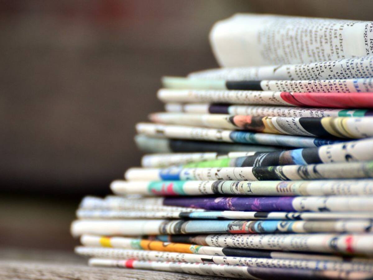 Escritores y periodistas reflexionan sobre el cierre parcial de El Mundo