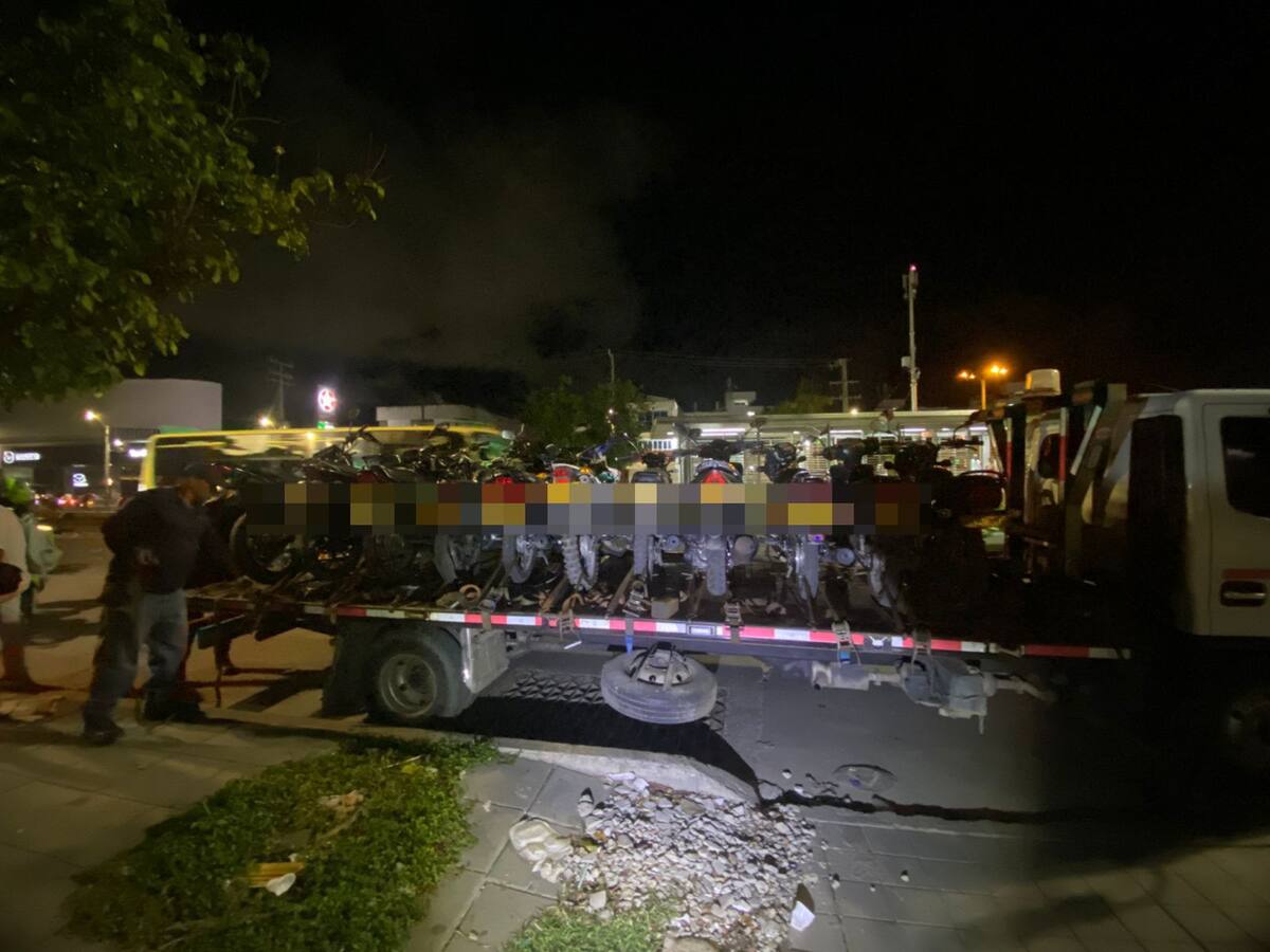 Operativos nocturnos del DATT en Transversal 54 permitieron inmovilización de 32 motocicletas