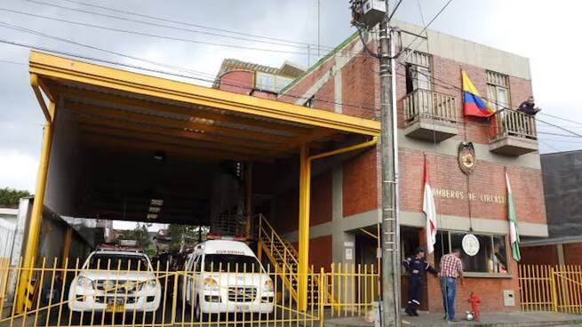 Julián Peña, alcalde de Circasia, Quindío y los bomberos