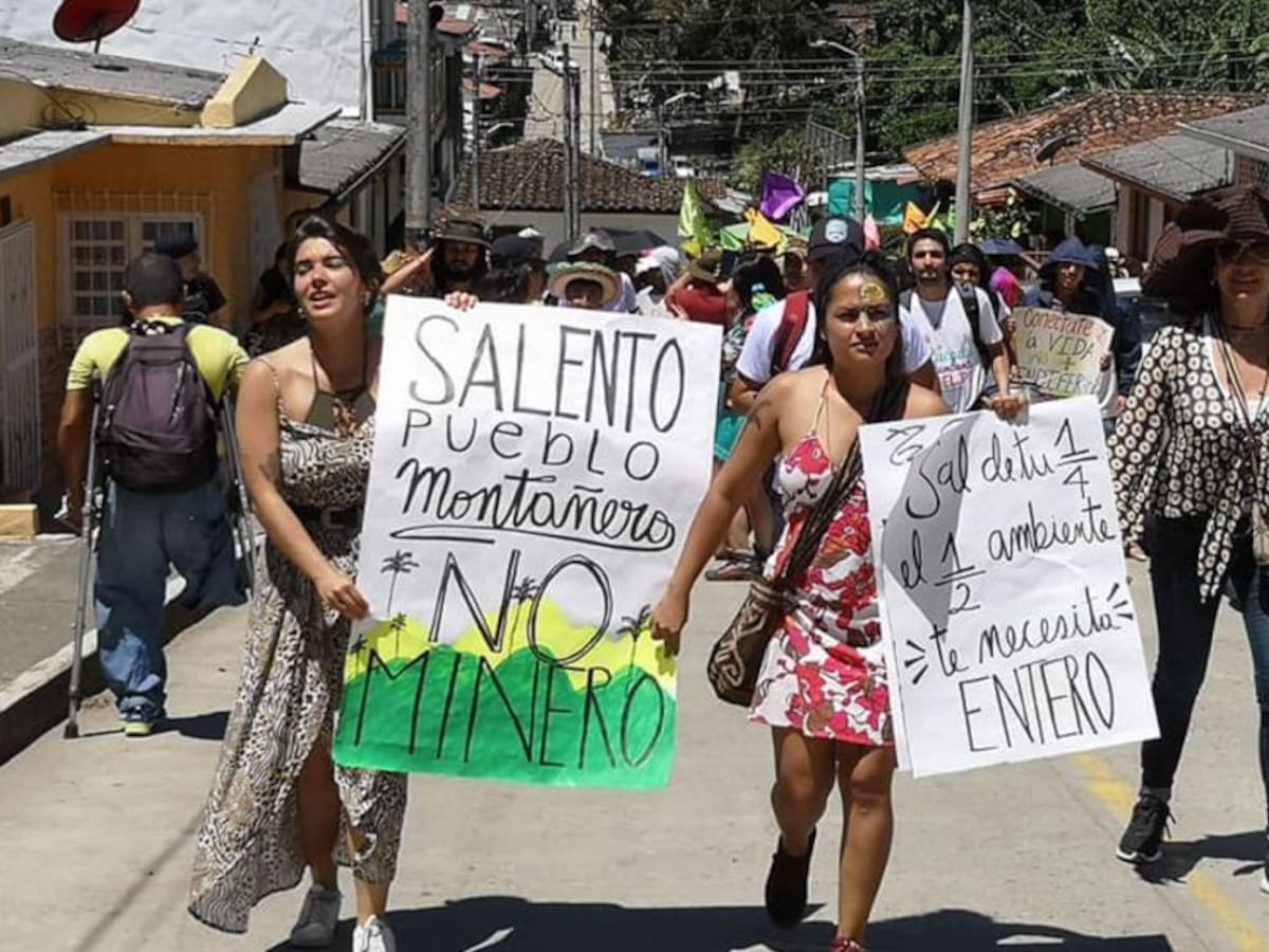 Marchas, ciclismo y música unidos en Salento contra la mega minería