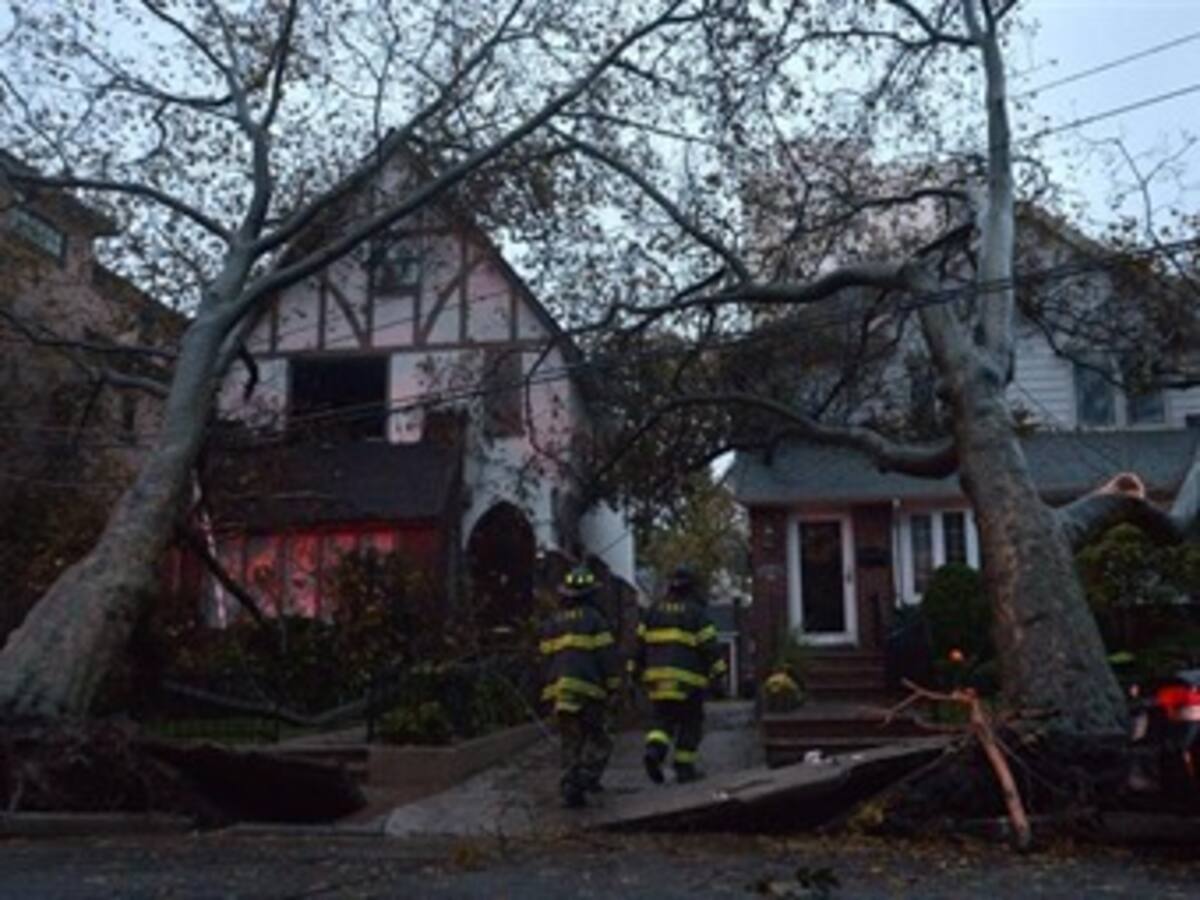 Gobierno Obama declara "zona catastrófica" a Nueva York y Nueva Jersey tras el arribo de "Sandy"