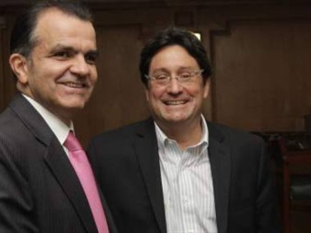 Pacho Santos sería un buen alcalde de Bogotá: Óscar Iván Zuluaga